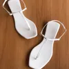 Sandaler Womens Summer Casual Beach Shoes Sandaler Lady T-Strap Thong Flip Flops Mujer tofflor Plus Size 230809