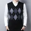 Männer Westen 2023 Herbst winter männer hohe qualität V-ausschnitt trend lässig warme diamant muster stricken pullover 230809