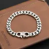 Charm Armband S925 Thai Silver European och American Fashion Alphabet Silver Armband Punk Men's Hip Hop Woven Chain Par Birthday Present 230809