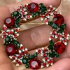 Brooches CHRISTMAS TREE ORNAMENTS Green Red Austrian Crystal Round Wreath Brooch Pin For Women Gold Plated Costume Jewelry Circular Holid