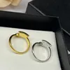 Pierścienie Danies Designer Klasyczne proste trójkąt Diamentowy pierścień luksusowe diamenty otwarte koniec 18 -karatowy platowany pierścień akcesoria