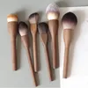 Makeup Tools 1Pcs European Vintage Wood Handle Brush High Quality Loose Powder Blush Foundation Super Soft Theatre 230809