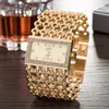 Inne zegarki 2023 Luksusowe kobiety złote stali nierdzewnej Bransoletka zegarek damskie mody puste pasek sukienka żeńska zwykła zegar Relogio 230809