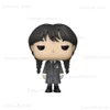 Hot Pop Wednesday Addams Pop Family Action Figure Anime Doll Acrylic Söt dekoration Perifera tillbehör Födelsedagspresenter T230810