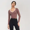 Aktive Shirts Sommer Langarm Yoga Shirt Gym Sport Top Frauen V-Ausschnitt Tight Crop Fitness Casual T-Shirts Workout Blusen mit BH-Pad