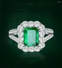 Klusterringar ädelstenar grön kristall smaragd för kvinnor vitguld färg zirkon diamanter bröllop lyxiga fest smycken bijoux bague gåvor