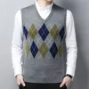 Männer Westen 2023 Herbst winter männer hohe qualität V-ausschnitt trend lässig warme diamant muster stricken pullover 230809