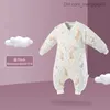 Pajamas Baby sleeping bag cute animal print baby pajamas autumn thick winter warm pajamas 0-6 year pajamas Z230811