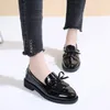 Robe chaussures en cuir mocassins noir plate-forme de brevet sans lacet pour les femmes 2023 printemps britannique gland décontracté bowknot appartements 230809