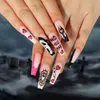 Falsche Nägel 24 Stück Halloween mittellange Fälschung mit Strass-Geister-Kürbis-Design zum Aufdrücken tragbarer französischer Nagelspitzen