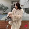 Kvinnorjackor Kvinnor Faux Mink Fur 3D Hårbollar Rocken Vinter ned krage Imitation Fox Fur Bomber Jacket Fluffy Cardigan Lace Up Furry Tops J230810