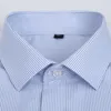Heren Overhemden Zomer S~8xl heren gestreept overhemd met korte mouwen vierkante kraag strijkvrij regular fit anti-rimpel zak mannelijk sociaal overhemd 230809