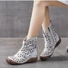 Boots instnic Retro Leather Handmade Boots Boots Boots Women’s Hole Sandals Women's Love Bottom Betty High-Top Boots 230809