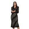 Werk Jurken Lente Streetwear Modis OL Kantoor Tweedelige Set Vrouwen Zwart Kant Patchwork Blouse En Empire Midi Rok Dames 2