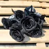 装飾的な花5ヘッドゴシック人工ハロウィーン偽のブラックローズブーケバレンタインプラシックホームウェディングデコレーション35cm