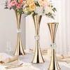 New European metal trumpet-shaped large wedding table center piece gold vase flower stand