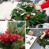 Dekorative Blumen Weihnachten rote Beeren Stiele Orament Fake Snow Pine Zweigbaum -Hänge anhänger Girlande Dekoration