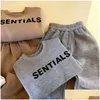 Наборы одежды 2023 Fashion Kids Sport Boys Mobs Girls Whotshirt Pants Veet теплые 2 шт. Детская одежда наряды бросают доставку детских беременных dh7VH