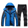 Jackets para hombres 2022 Marcas de traje de esquí para hombres nuevas a prueba de viento espesas espesas de nieve cálida esquí de invierno y chaqueta y pantalones de snowboard J230811