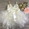 Abiti da ragazza S Shinny Flower Girls Dress for Kids Christmas Toddle Party Gown Gold Sciò a strati tutu bambini abbigliamento per bambini 230810