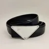 أزياء الحزام الكلاسيكي للرجال مصمم حزام الحزام العفة الفضة للرجال الأسود اللامع الذهب