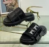 Flash Mule Slide Sandals Designer Platform Black Black Green Blaceper Classic Sandal Non Slip Sweps Marrending Trending Slippers