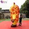 Hurtownia 2,8x1,8x3,5 mln Outdoor Giant Inflatible Animal Garaffe Cartoon Model z Air Blower for Event Reklamy Dekoracja Party Toys Sports