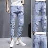 Jeans masculins 2022 Nouveau jean de déchirure serrée masculine Fashion Men's Casual Stretch Cotton Ultra Thin Denim Pantal