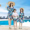 Passende Familien-Outfits, passende Familien-Outfits, Mutter-Tochter-Blumenkleider, Sommer-Strand-Vater-Sohn-T-Shirt + Shorts, Urlaubs-Paar-Kleidung