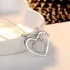 Kolye Kolyeler Koreli Yeni Çift Renkli Aşk Kolye Kadınlar Basit ve Şık Kalp Şeklinde Neckchain Beyaz Altın Gül Altın Kilit Kemik Zinciri J230811