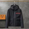 Giacche da uomo 2024 Giacca autunno con cappuccio autunno di alta qualità in tessuto in nylon impermeabile e veffi Casual Zipper Coat