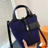 Lüks mini bakkal sepeti tuval çantası moda tasarımcı crossbody çanta kadın omuz çantası klasik tote çanta boyutu 15cm