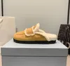 Vintervarumärken Kvinnor Slipper Flats Casual Loafers Shoes Slip-On Sheepskin äkta läder Ull Varma platta tofflor Damer Lyxdesigner med lådor 35-410