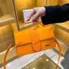 Kadın jaquemus çantaları klasik çanta çapraz kanatlı çanta bayanlar kozmetik kadın omuz çantaları lüksler tasarımcıları torba deri çanta tote cüzdan cüzdan tote 2023