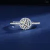 Küme halkaları simülasyonu mossang elmas yüzüğü kadın 1 kıdemli cömert mizaç mikro kakma grup evlilik teklif