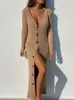 カジュアルドレスホワイトニットセータードレス女性秋の長袖シングル胸女性エレガントなファッションvネックボディコン