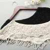 Lenços femininos acessórios Hollow Out Tassel Protection Protection Crochet Knit Cape Lace Cistina Shawl Poncho Collar Fake