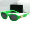 Occhiali da sole di lusso per uomo donna designer unisex goggle beach occhiali da sole retrò piccolo design di lusso di lusso