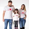 Familjsmatchande kläder älskar mina familjekläder sätter sommarmor och dotter kort ärm familj matchande kläder baby kläder mamma barn t-shirt