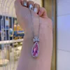 Studörhängen europeiska och amerikanska rosa diamanthänge päronformade halsband fashionabla temperament set kvinnors engagemangsmycken