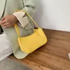 Avondtassen mode dames zwarte onderarm tas retro stevige kleur dames pu lederen handtassen ontwerp luxe meisjes kleine vrouwelijke schouder