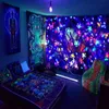 Tapisseries Black Light Tapestry mur suspendu UV réactif psychédélique mondial tapisserie pour dortoir de chambre à coucher décor de chambre indie r230811