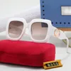 Najlepsze luksusowe okulary przeciwsłoneczne dla kobiet okulary przeciwsłoneczne Uv400 Polaryzowana plastowana moda marka retro goggle o wysokiej jakości 7 kolor opcjonalny z pudełkiem