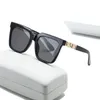 Fashion Classic Solglasögon Varumärkesdesign Glasögon Herr- och kvinnors speglar Lyxiga solglasögon Polaroid Glass Lens 4318