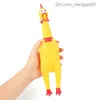 Pull Toys Fun Cartoon Rubber Squeing Chicken Toy estimula o aperto de frango Som brinquedo alivia a criança adulta de estresse adulto cão de animais de estimação Chews Toy Z230814