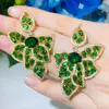 Boucles d'oreilles en peluche cwwzircons forme de feuille jaune or plaqué vert cz cristal grand goutte long pour les femmes de bijoux de fiançailles de fête CZ666