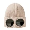 Bonnet Cp Beanie Hat Designer Berretti Due lenti Occhiali invernali lavorati a maglia Occhiali Uomo Skull Caps Out beanie cp hat s
