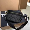 ウォレットメンズウエストパックCooachs Chest Bum BagバッグトートLuxurysデザイナーチェストパックショルダーバッグハンドクロスボディレザー女性クラッチベルトバッグ