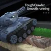 Dönüşüm Oyuncaklar Robotları 2.4G Su Bombası RC Tank RC Araba Hafif Müzik Ateşler Erkekler İçin Oyuncaklar Tracked Aracı Uzaktan Kontrol Savaş Tankları Mech Warrior Children 230811