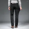 Mäns jeans märke vårkvalitet Pure Black Fit rak klassisk affärsverksamhet avslappnad hög midja modebyxor midvikt byxor